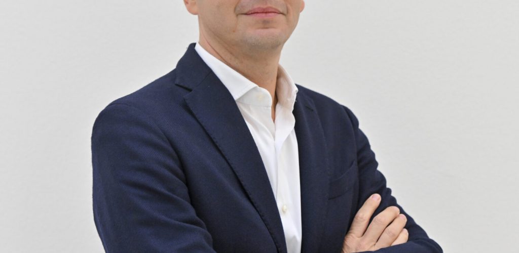 Simone Baronio, dalla televisione ai profumi: «Fare impresa significa trasformare una passione in qualcosa di concreto»