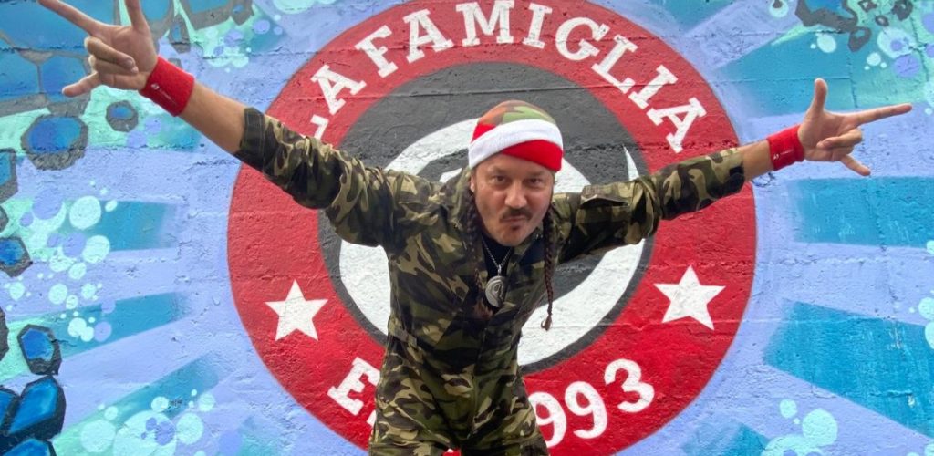 L’uomo che ha ricablato l’hip-hop italiano, da Napoli a New York