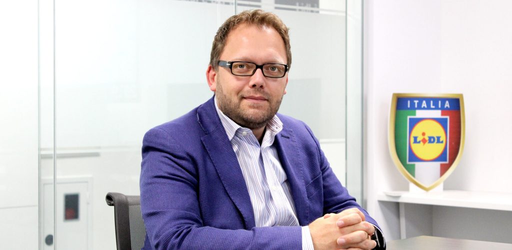 Il customer care manager per Lidl Italia Marco Vettorato ci spiega i segreti dietro ad un'azienda leader del settore del servizio clienti.
